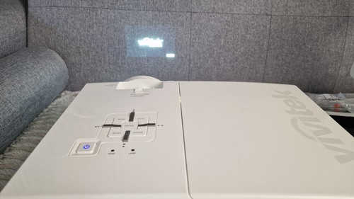 Vivitek dh976 projector for - vivitek,