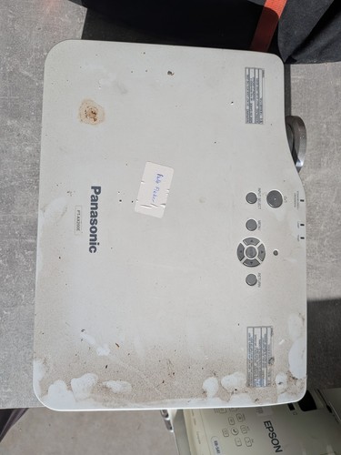 Panasonic ax200e projector - pt-ax200e,