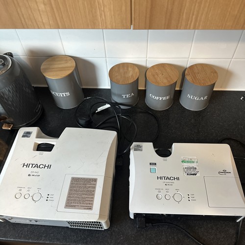 Hitachi projector bundle - hitachi,