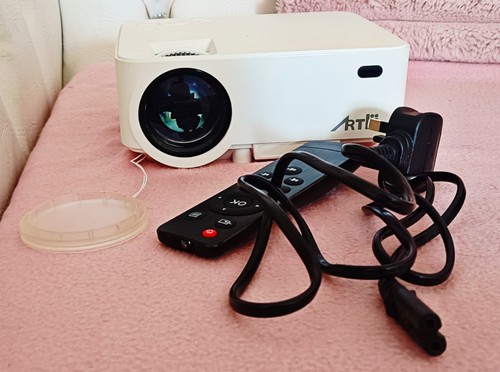 Artli projector for spares - –,